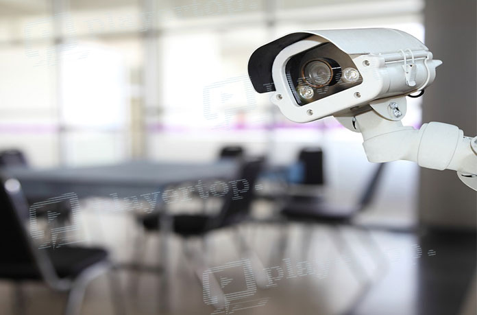 caméra de surveillance au travail